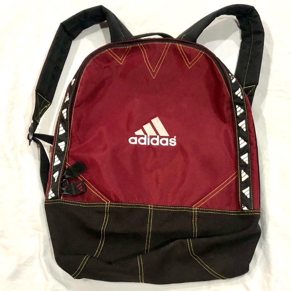 ADIDAS medium burgandy/black back pack size 15x17 excellent cond - Picture 2 of 7
